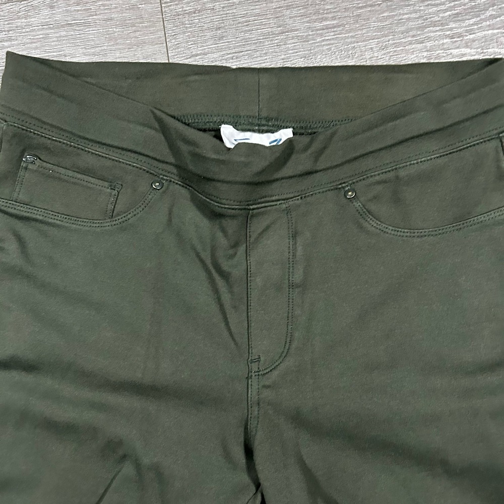 Seven7 Womens Olive Green Pull On Leggings Ponte Pants Size Medium Stretch Slim - Picture 3 of 7